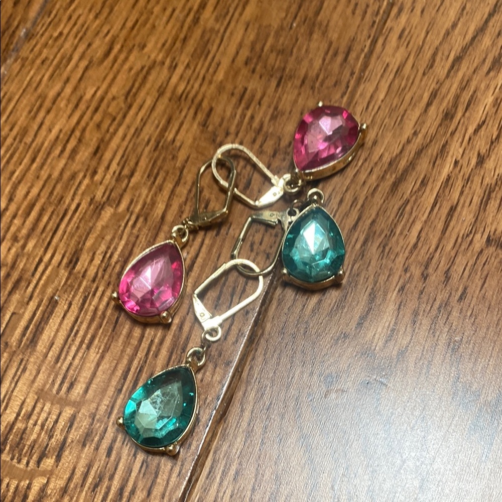Elegant Gold and Pink and green Drop Earrings - Picture 2 of 4